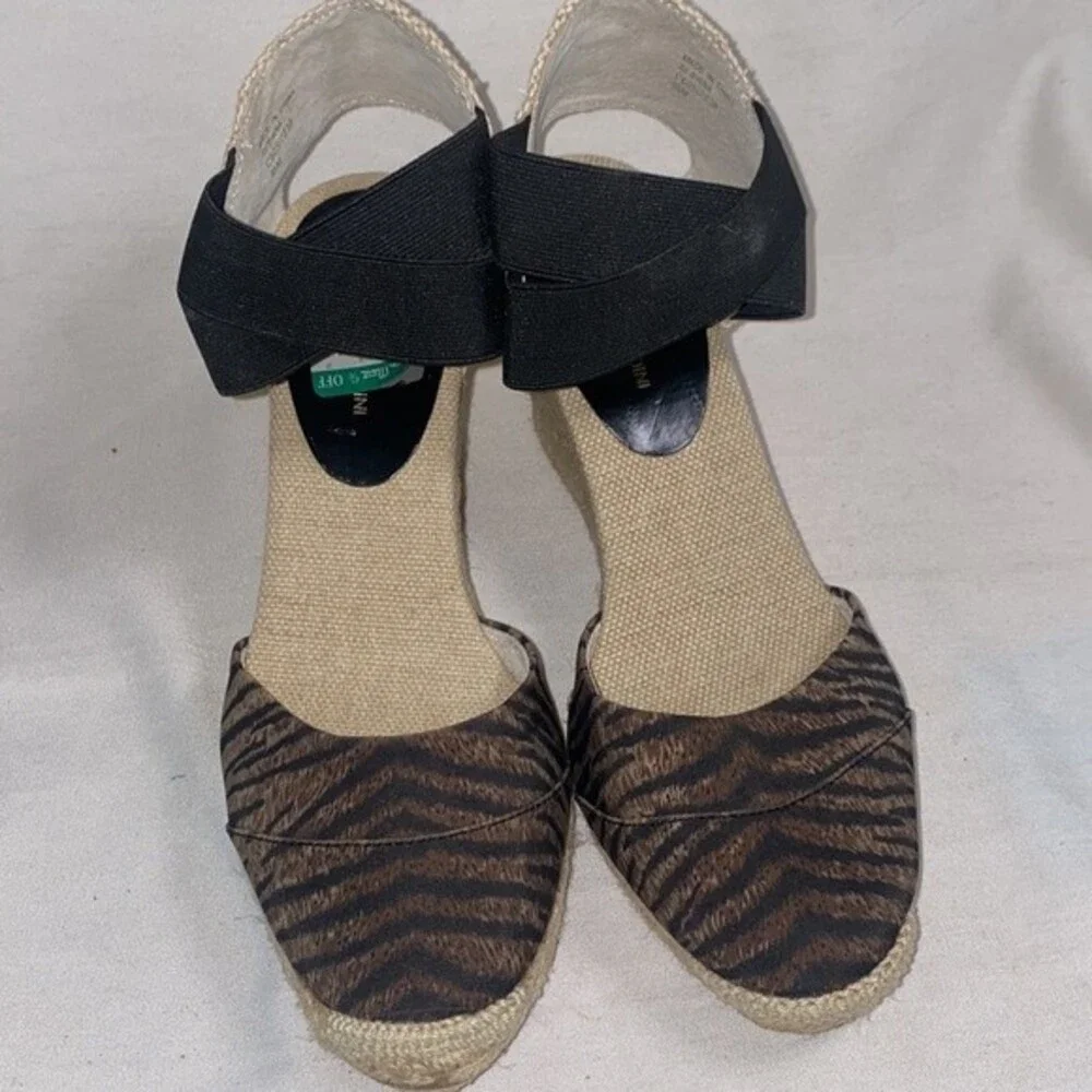 sexy wedge Adrienne Vittadini platform sandal Birna Espadrille zebra  8.5 animal